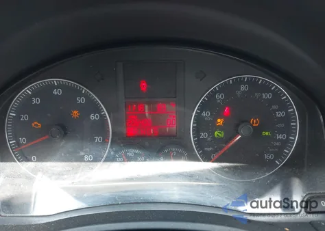 2008 Volkswagen Jetta Se/Sel from USA, damaged, VIN 3VWRZ71K28M077075